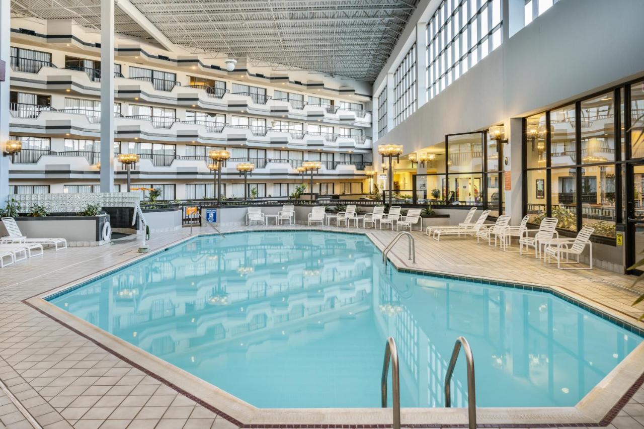 Howard Johnson By Wyndham Lima Exterior foto
